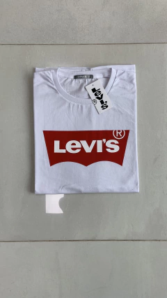 remera levis