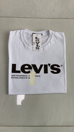 remera levis