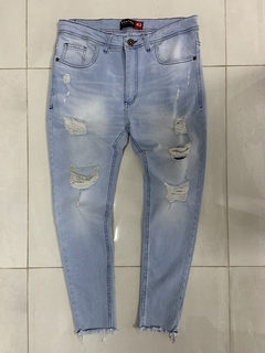 jeans con roturas