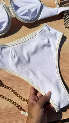 Imagem do Biquíni meia taça Hot pant