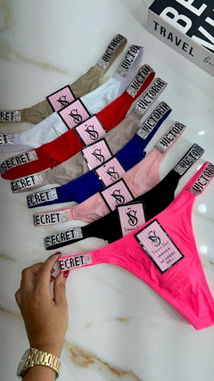 Calcinha Victoria’s Secret na internet