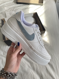 Air Force Celeste en internet