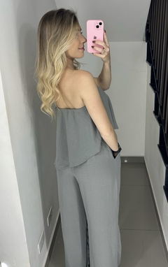 Blusa Diana na internet