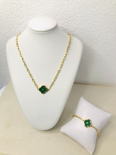 Colar flor verde - comprar online