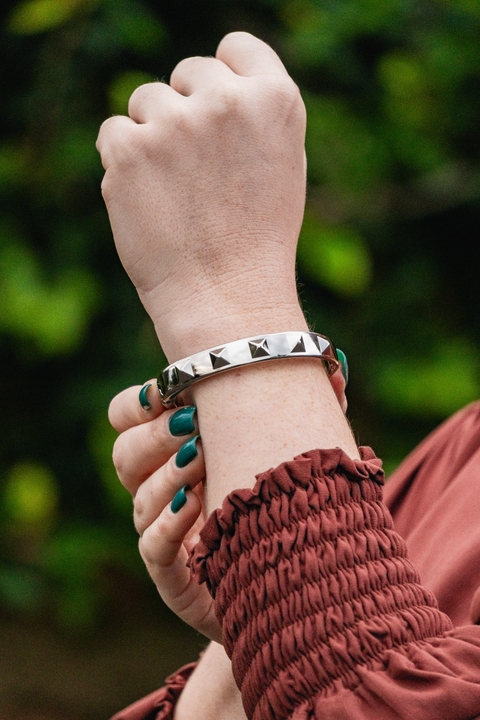 Bracelete elementos geométricos na cor ródio