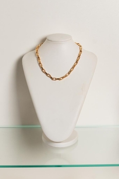 Choker em elos medios quadrados