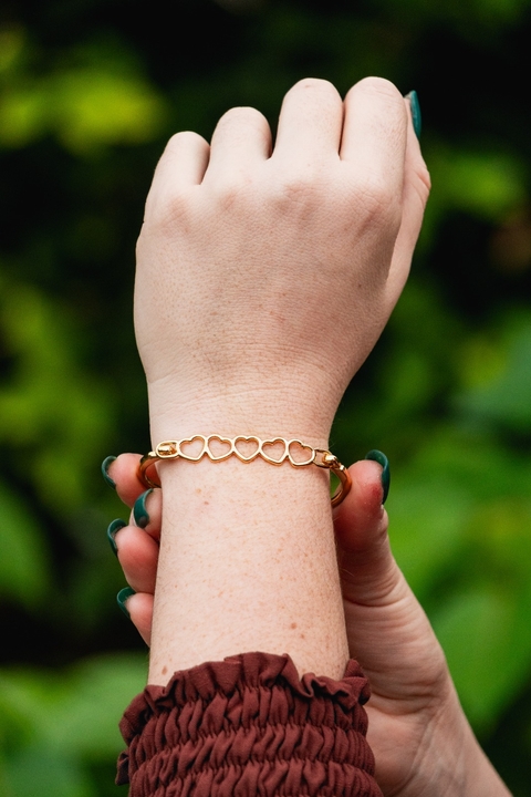Bracelete corações