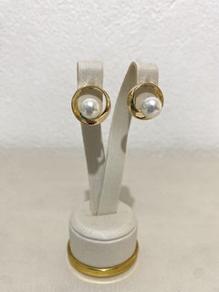 Brinco Círculo com Pérola