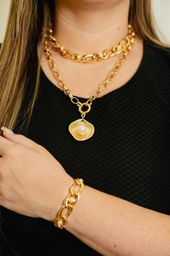 Pulseira em elos com pérolas - comprar online