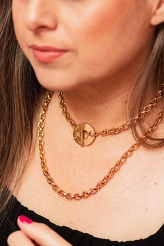 Choker elo português com fecho marcas de prego