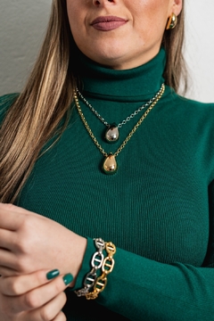 Colar gota lisa cor rodio - comprar online