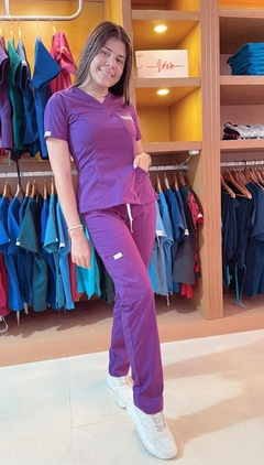 Uniforme Dama - Nutrición y Dietética Univ. San Martín