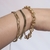 Pulsera plana dorada en internet