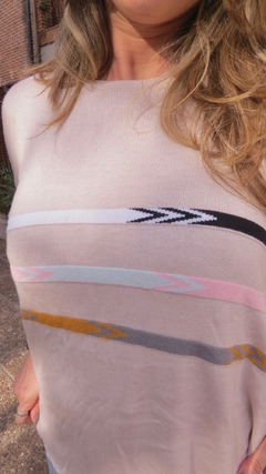 Imagen de Sweater rosa viejo con lineas
