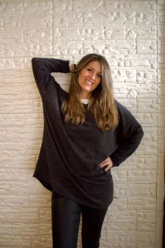 Sweater gris topo