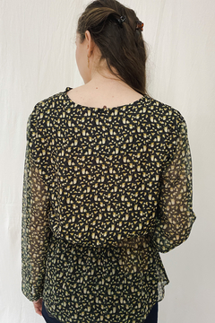 Blusa Estampada Maria Valentina na internet