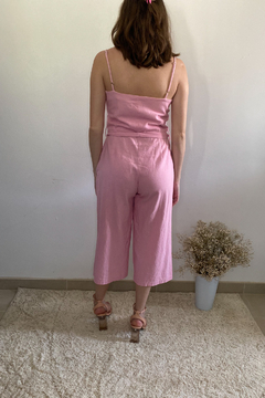 Macacão Rosa na internet