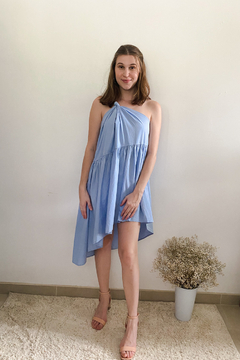 Vestido Azul Assimétrico na internet