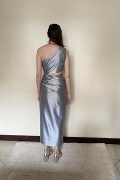 Vestido Prateado NOVO na internet
