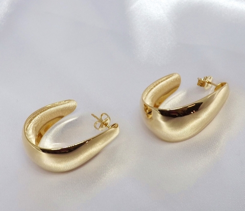 BRINCO EARHOOK LISO