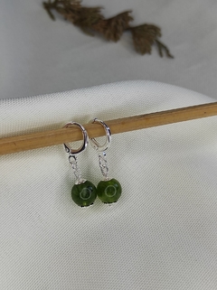 Brincos Argola Prata SemiJóias de Pedras Naturais de Jade - comprar online