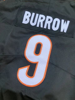 Cincinnati Bengals 2025 - Burrow #9 - Dama en internet