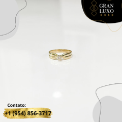 Anel Solitário com Brilhante em Ouro 18K