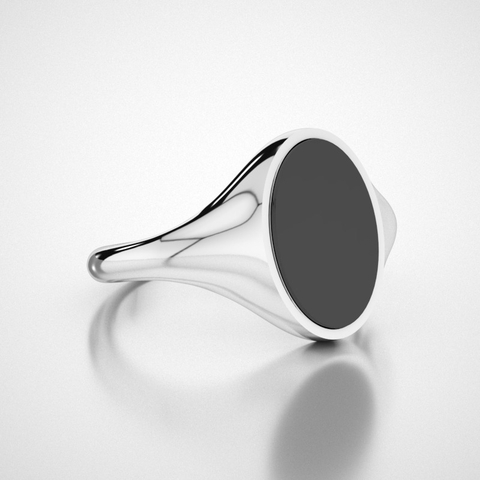 Anel Deco oval em prata com ônix