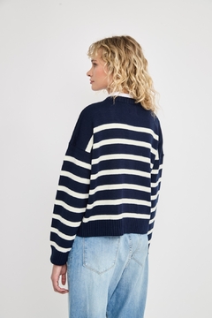 Sweater cetus en internet