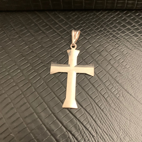 Pingente Cruz Sólida