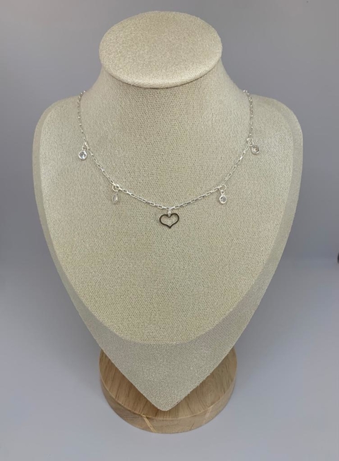 Choker Coração e Pontos de Luz