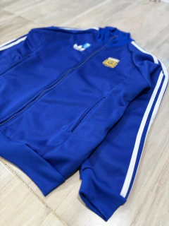 CAMPERA "AFA" RETRO / IMPORTADA PREMIUM en internet