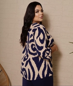 BLUSA MANGA 3/4 COM BARRA EM GALAO - comprar online