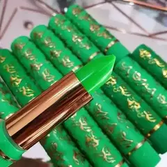 Batom Bastão MAGICO (DA VOVÓ)