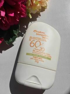 Protetor Facial Gel Creme FPS 60 FPUVA 20 Fotoequilíbrio na internet