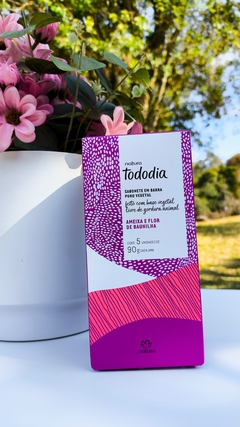 Sabonete em Barra Puro Vegetal Tododia Ameixa e Flor de Baunilha - comprar online