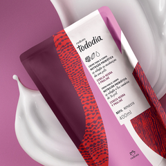 Refil Creme Desodorante Nutritivo para o Corpo Tododia Cereja Negra e Praliné - comprar online