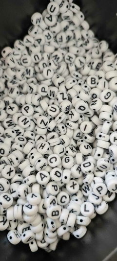 Miçangas em Letras - comprar online