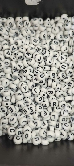Miçangas em Letras