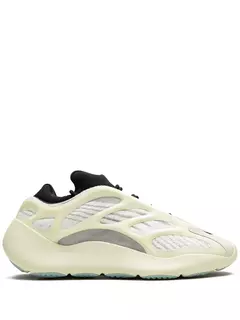 Yeezy Boost 700 V3 - 39
