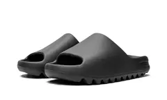 YEEZY SLIDE - 38/9