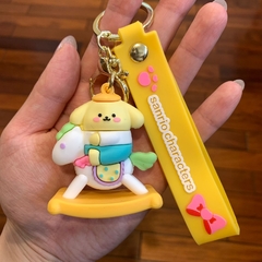 Llavero de Goma Pompompurin- Con Caballo - comprar online