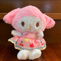 Peluche de Me Melody - Con Vestido Frutas -21cm- - comprar online