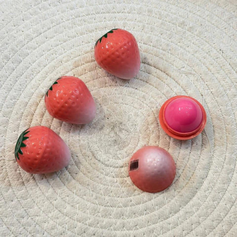 [1201]Balsamo Hidratante Labial Frutilla