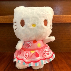 Peluche de Hello Kitty - Con Vestido Frutas -21cm- - comprar online