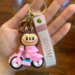 Llavero de Goma de Labubu -Ropa Rosa Con Bici Rosa - comprar online
