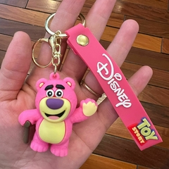 Llavero de Goma de Toy Story - Lotso Saludando