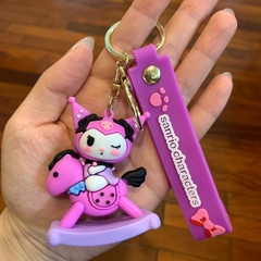 Llavero de Goma Kuromi - Kuromi Con Caballo - comprar online
