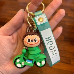 Llavero de Goma de Labubu -Ropa Verde Con Bici Verde - comprar online