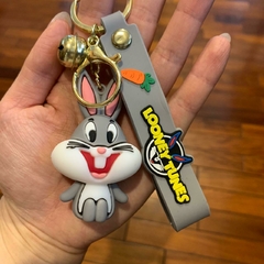 Llavero de Goma de Looney Tunes - Bugs Bunny Sentado - comprar online